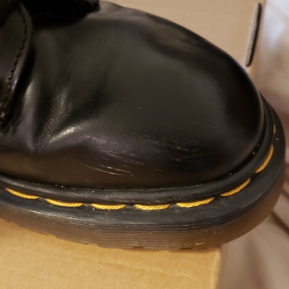 Doc Martens - Picture 2 of 2